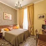 Hotel Corona 3* Rome