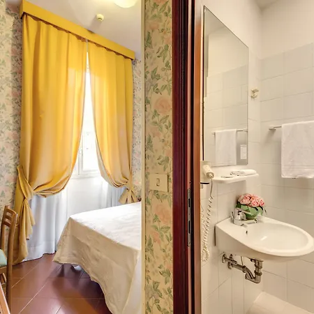 Otel Hotel Corona Roma