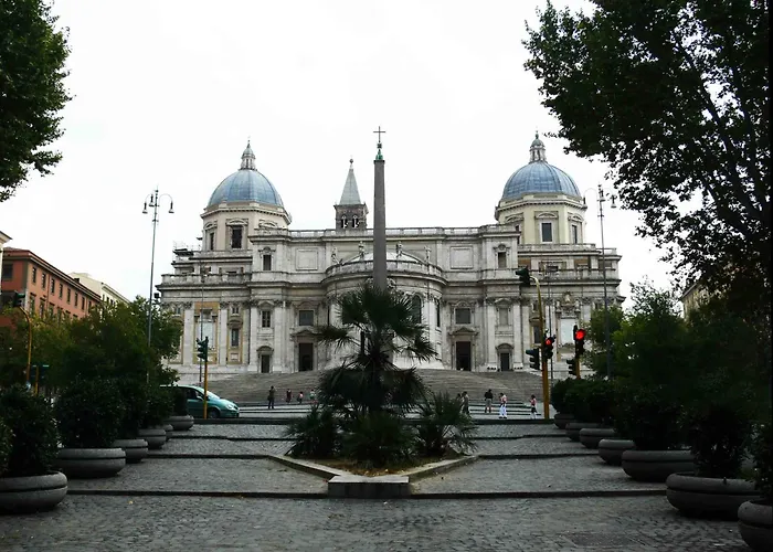 Ξενοδοχείο Hotel Corona 3*